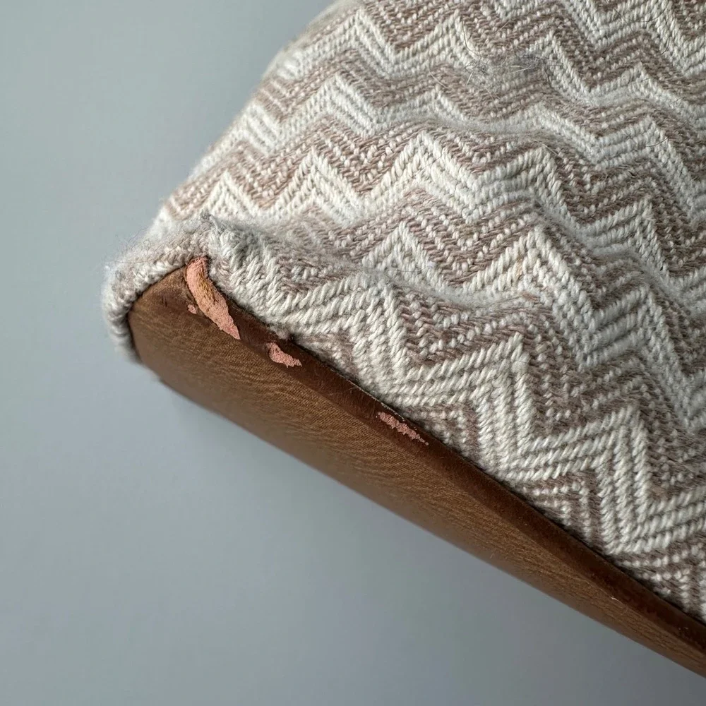 Tommy Bahama Tote Bag Womens Large Tan Chevron Woven Good Crossbody Travel
